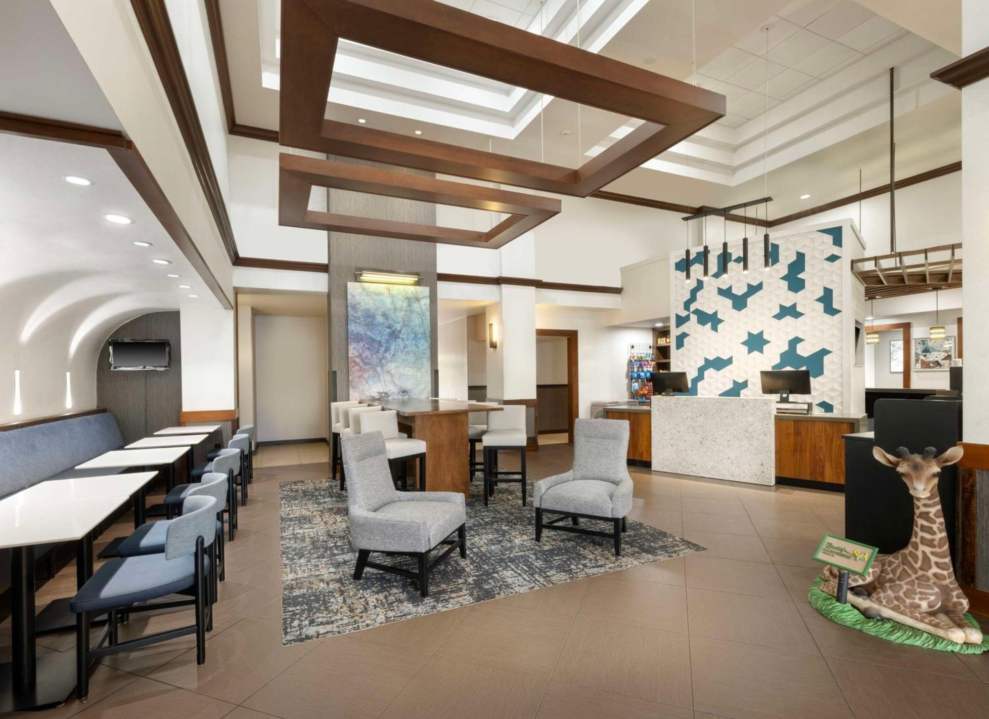 Hyatt Place Tampa Busch Gardens Dış mekan fotoğraf