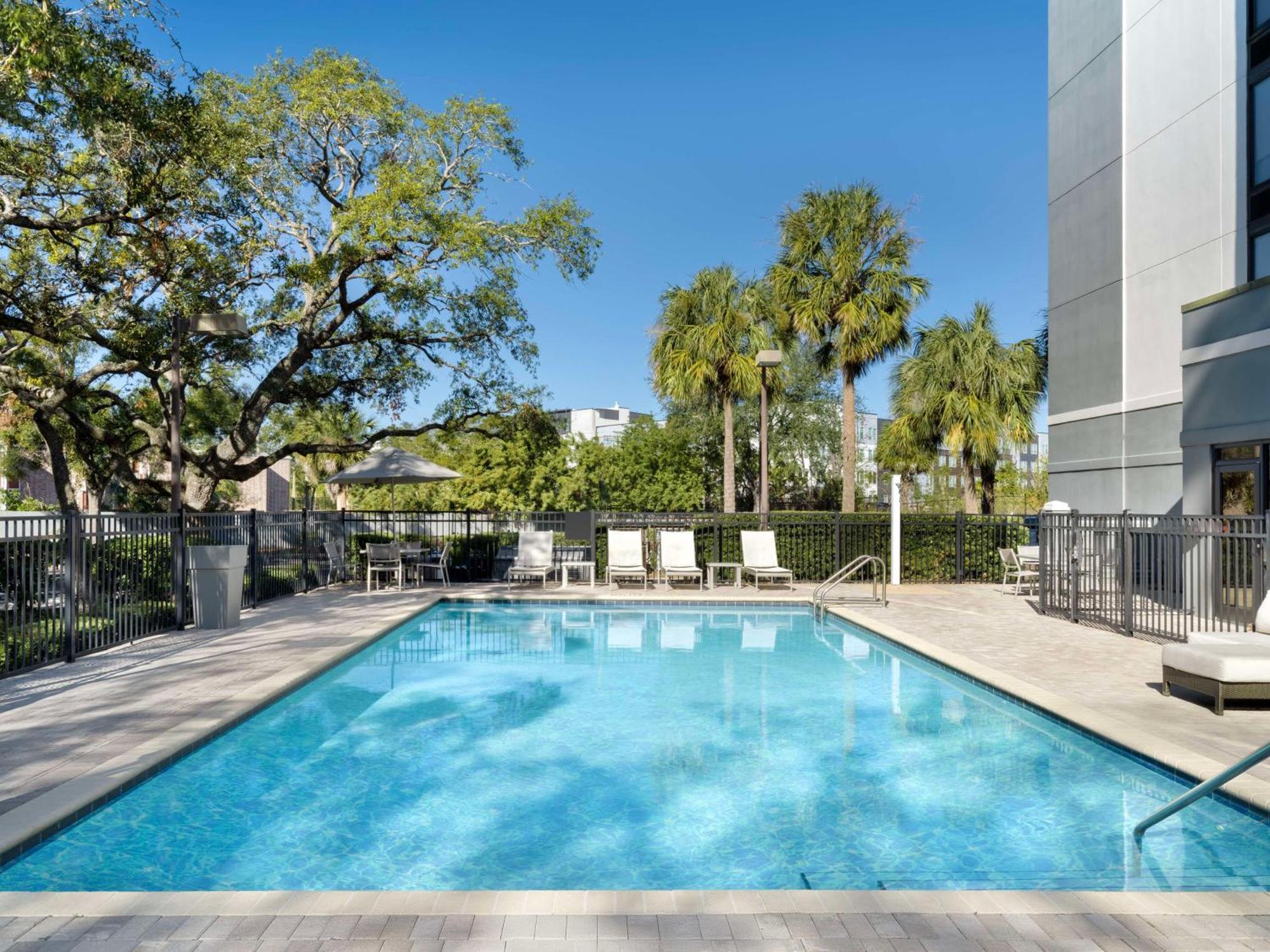 Hyatt Place Tampa Busch Gardens Dış mekan fotoğraf